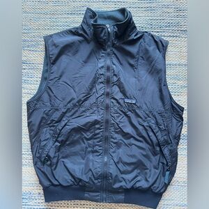 Patagonia Men's Black Vest, Size Large